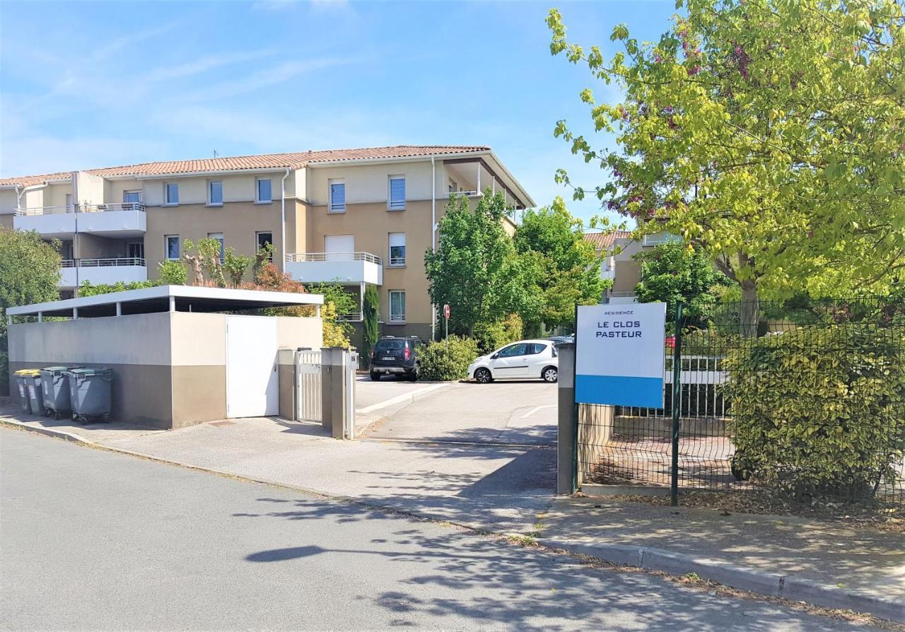 Tout Confort ! Climatisation, Calme, Piscine, Parking Gratuit, Terrasse, Wifi Carcassonne Exterior foto